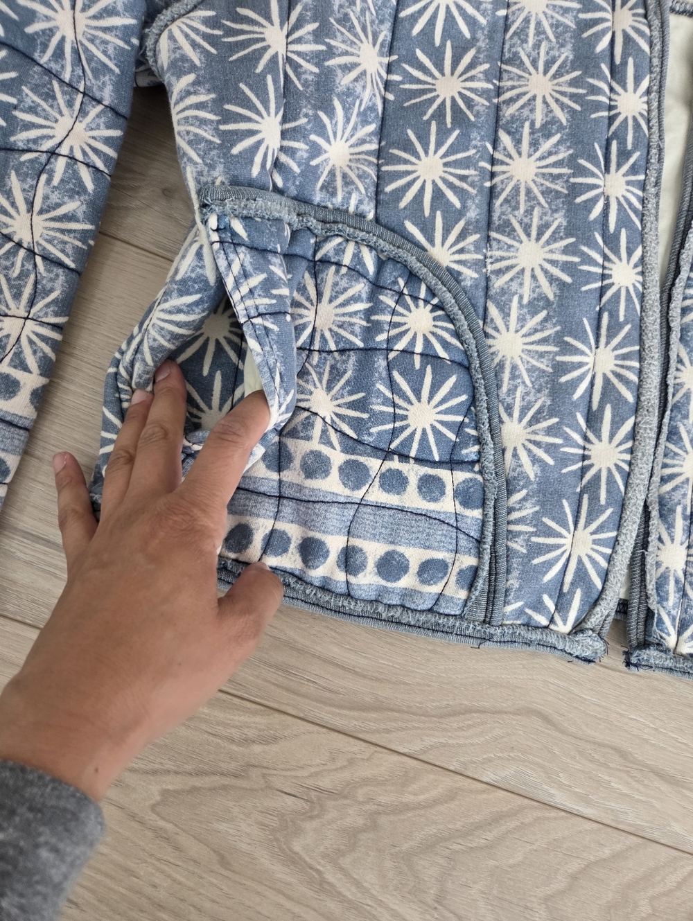 Free People Kara Quilted Jacket 💙🩵🤍 - Picture 6 of 11